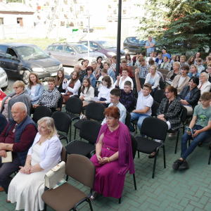 Uczestnicy Narodowego Czytania