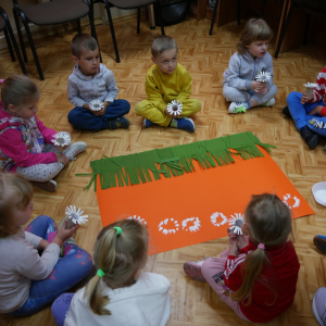 Przedszkolaki w bibliotece