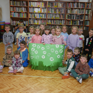 Przedszkolaki w bibliotece