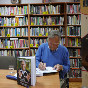 Spotkanie ze Stefanem Friedmannem w bibliotece