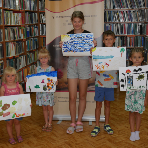 Wakacyjny pejzaż / wakacyjne zajęcia w bibliotece