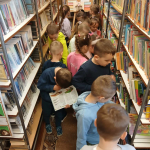 Wizyta PROSTYŃSKICH PRZEDSZKOLAKÓW w bibliotece