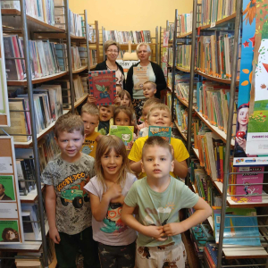 Wizyta PROSTYŃSKICH PRZEDSZKOLAKÓW w bibliotece