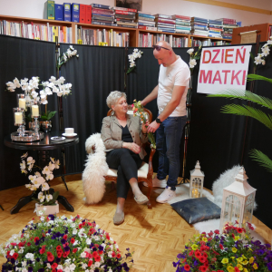 Dzień Matki w bibliotece