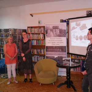 Promocja albumu „Treblinka. Ślady zbrodni” w Gminnej Bibliotece Publicznej w Małkini Górnej