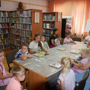 Podróże z Nelą - zajęcia wakacyjne w bibliotece