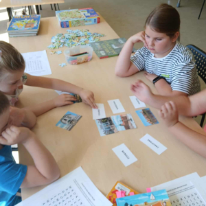 Spotkanie wakacyjne z dziećmi w Filii Bibliotecznej w Prostyni