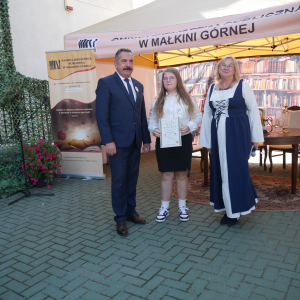 Narodowe Czytanie 2025  - czytanie Poezji Jana Kochanowskiego w Gminnej Bibliotece Publicznej w Małkini Górnej