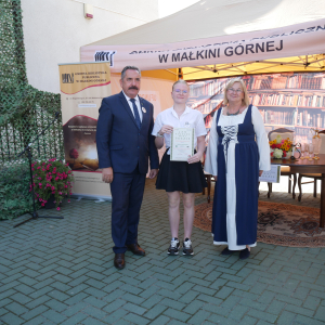 Narodowe Czytanie 2025  - czytanie Poezji Jana Kochanowskiego w Gminnej Bibliotece Publicznej w Małkini Górnej
