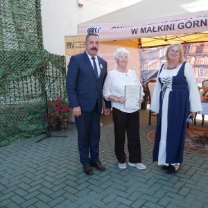 Narodowe Czytanie 2025  - czytanie Poezji Jana Kochanowskiego w Gminnej Bibliotece Publicznej w Małkini Górnej