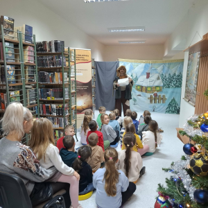 Lodowa Kraina w bibliotece. Przedstawienie dla przedszkolaków