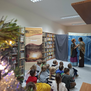 Lodowa Kraina w bibliotece. Przedstawienie dla przedszkolaków