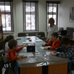 Zajęcia dla dzieci "Bezpieczne ferie w bibliotece"