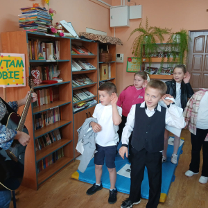 XXIII Ogólnopolski Tydzień Bibliotek- spotkanie uczniów ze Szkoły Podstawowej z Kiełczewa w Filii Bibliotecznej w Prostyni i w bibliotece szkolnej