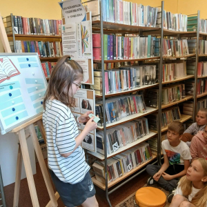 XXIII Ogólnopolski Tydzień Bibliotek- spotkanie uczniów ze Szkoły Podstawowej z Kiełczewa w Filii Bibliotecznej w Prostyni