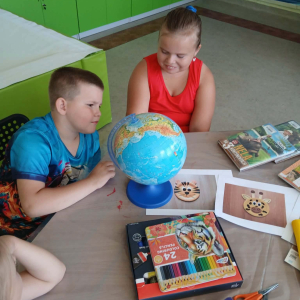 Podróż do Afryki-zajęcia wakacyjne w Filii Bibliotecznej w Prostyni