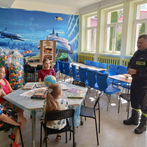 Podróż do Afryki-zajęcia wakacyjne w Filii Bibliotecznej w Prostyni