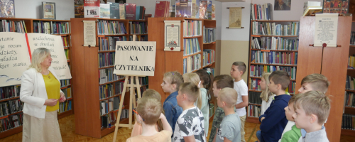 Pasowanie na Czytelnika kl. III a